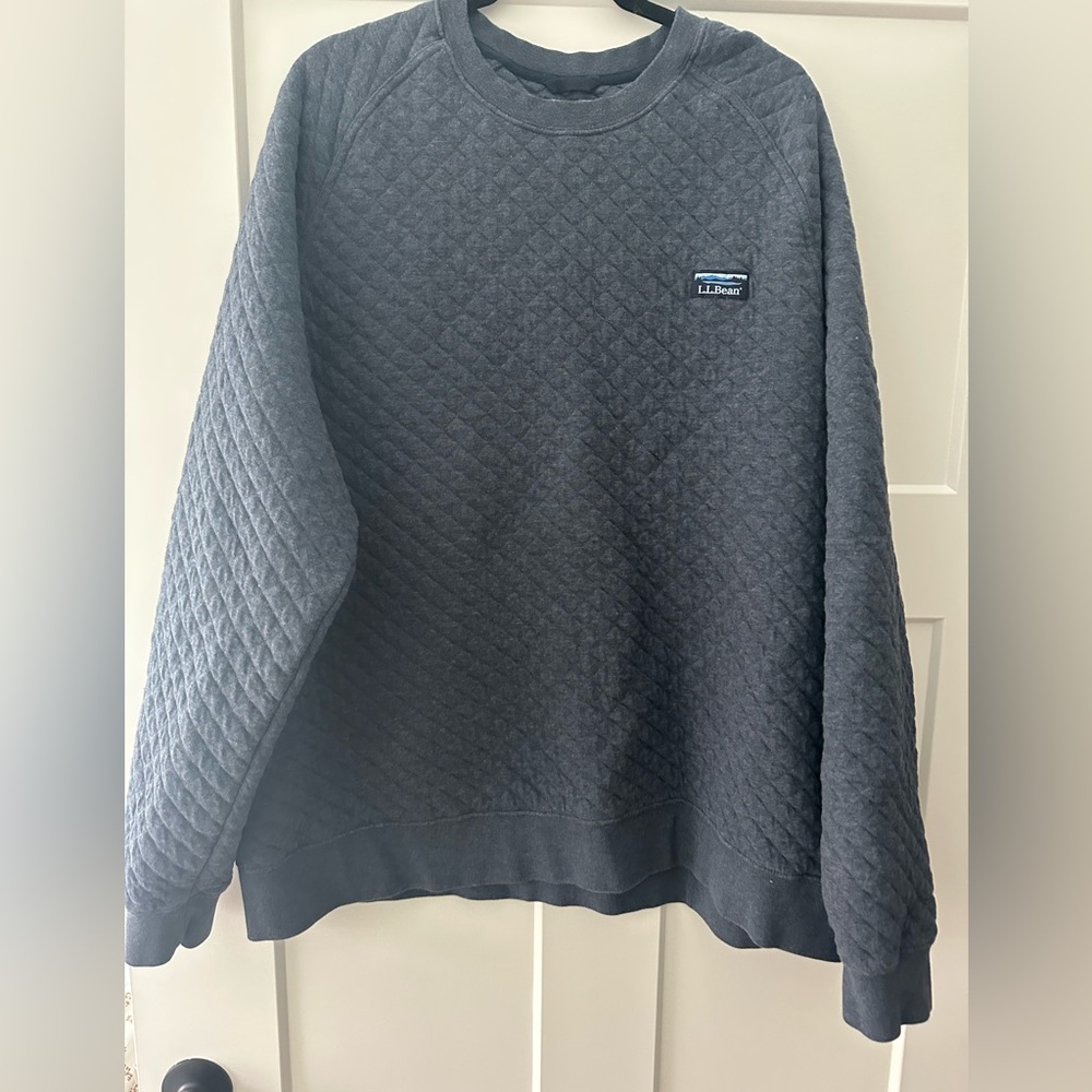 LL Bean Men’s quilted crew neck sweatshirt Size XXL color: blue